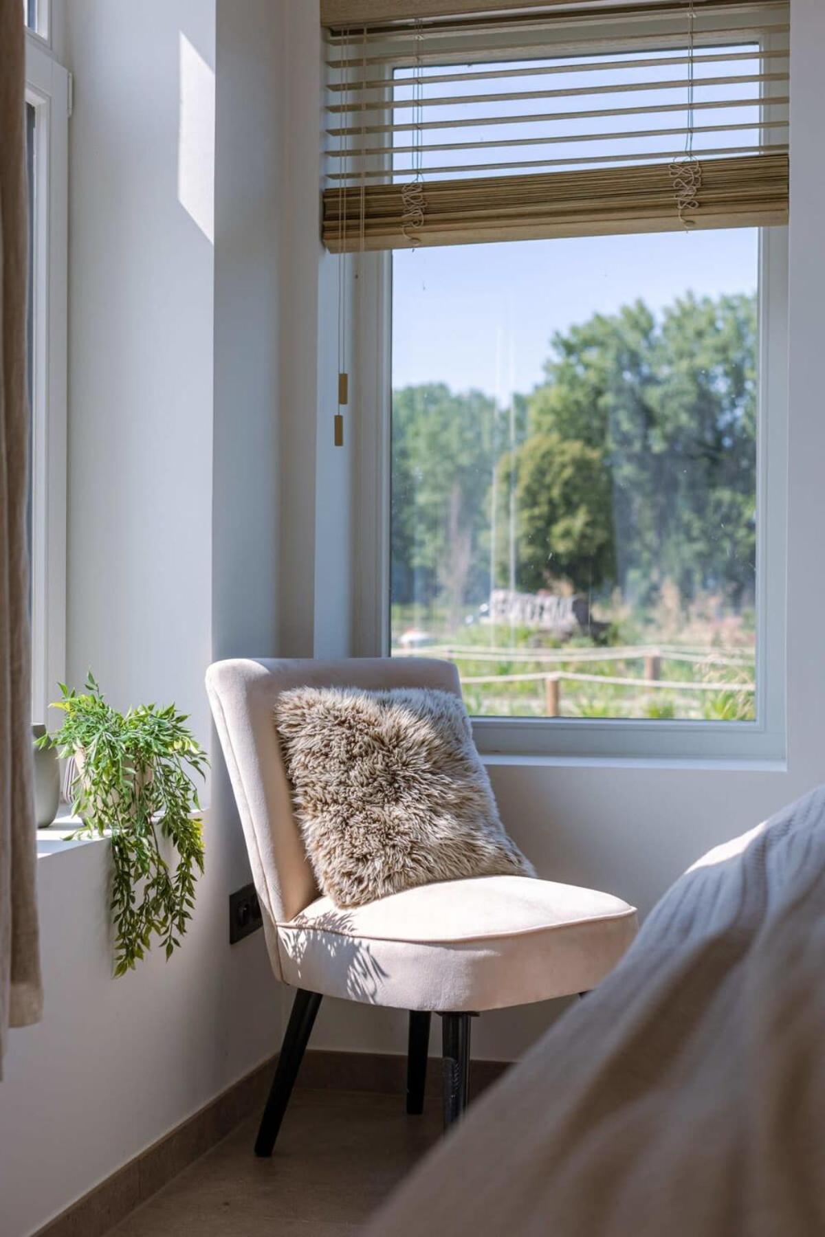 Huswell - Lord - Charming Double Room At Ranch "De Blauwe Zaal" 布鲁日 外观 照片